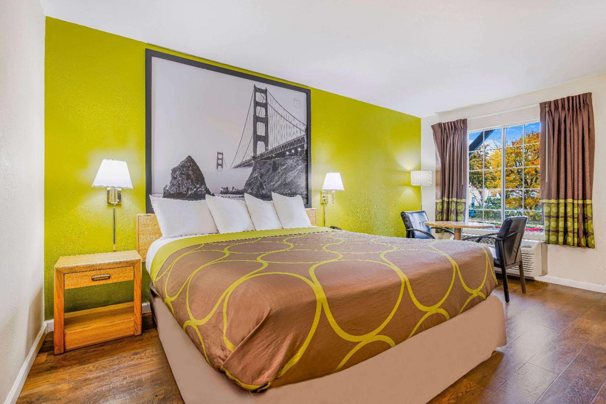 ซูเปอร์ 8 บาย วินด์แฮม ออเบิร์น Hotel ภายนอก รูปภาพ