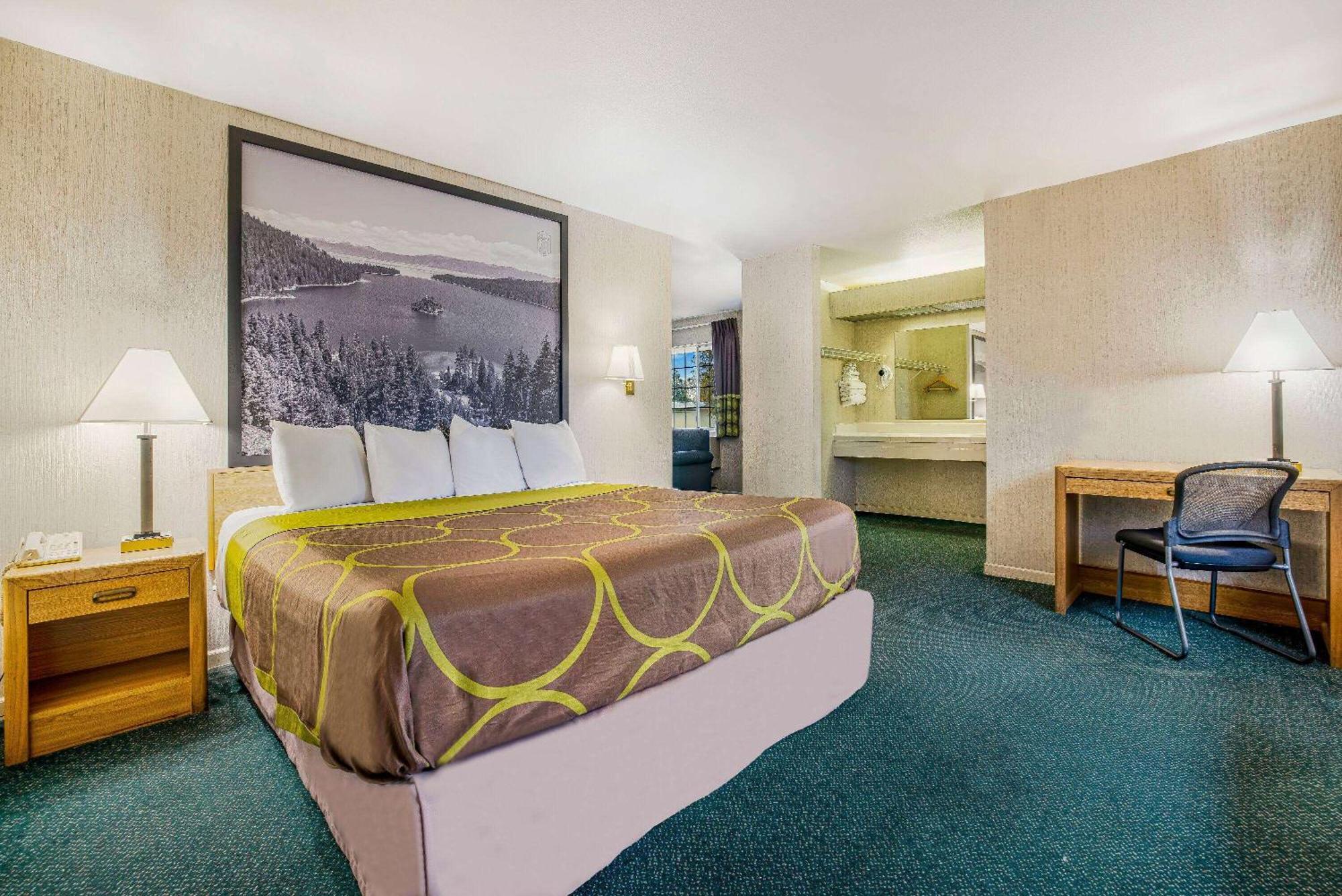 ซูเปอร์ 8 บาย วินด์แฮม ออเบิร์น Hotel ภายนอก รูปภาพ